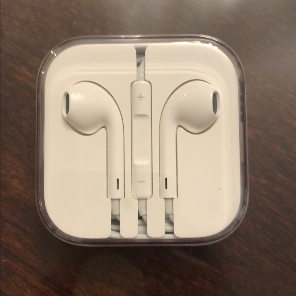 Apple EarPods